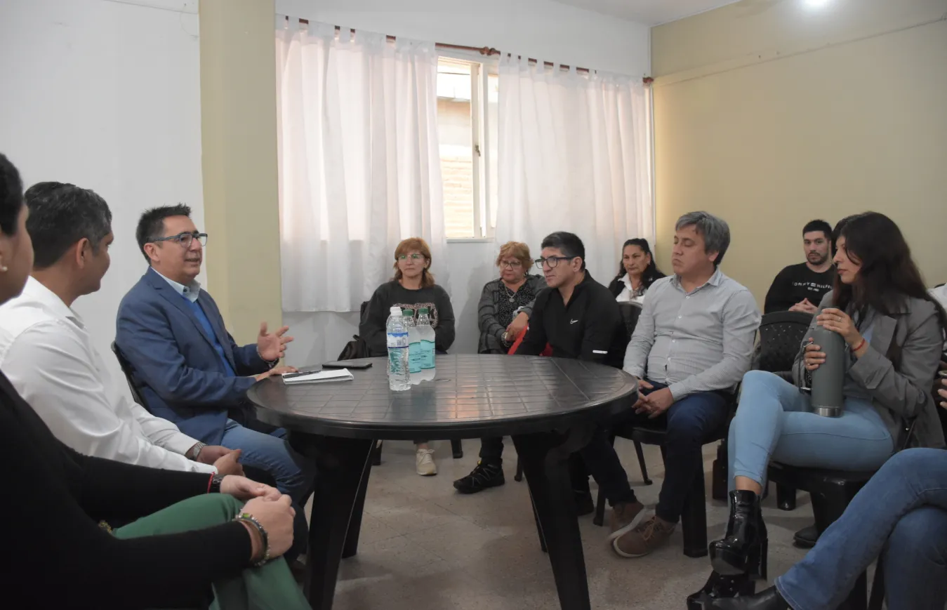 Gustavo-Martinez-Resistencia-centro-23-07-12-02