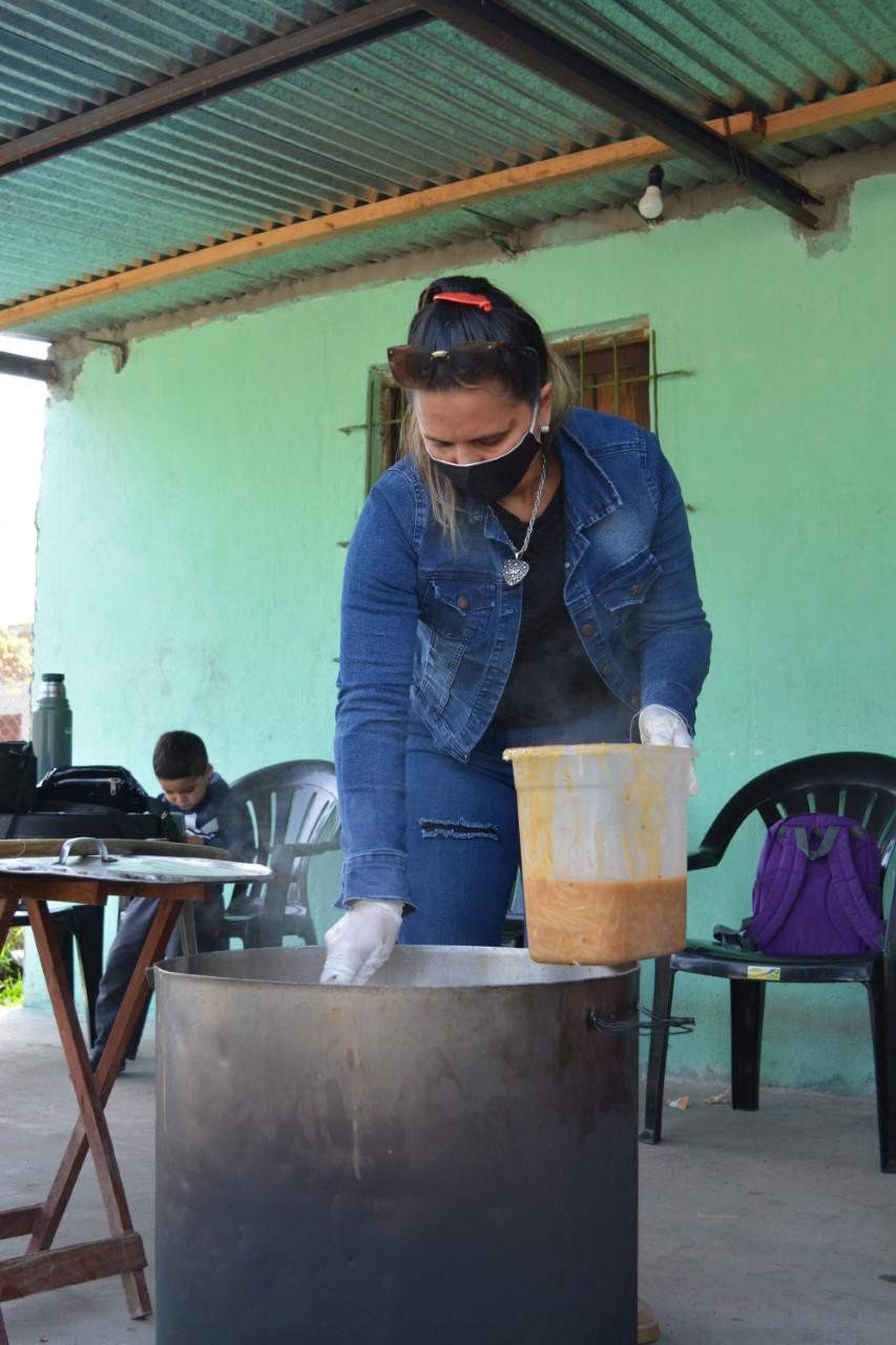 Barrios-de-pie-100-Ollas-Populares-20-06-02-02