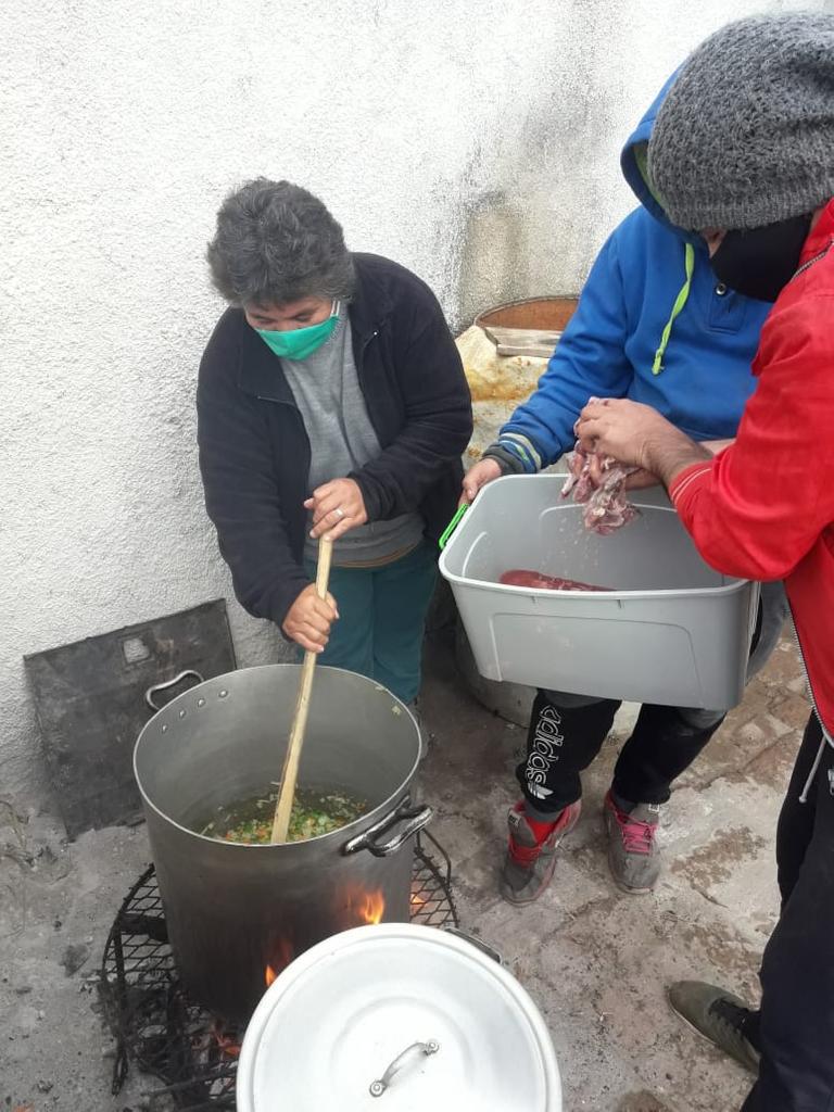 Barrios-de-Pie-Ollas-Populares-20-06-20-04