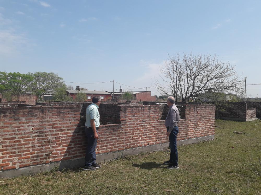 Roy-Nikisch-Viviendas-sin-terminar-19-10-09-02