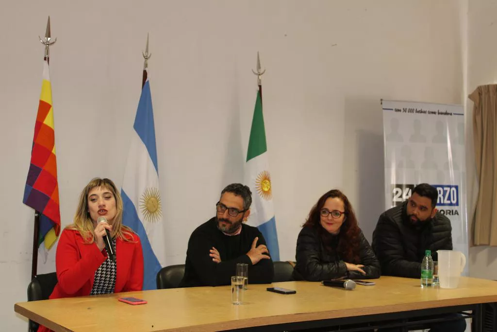 Títeres-por-la-Identidad-22-08-05-01