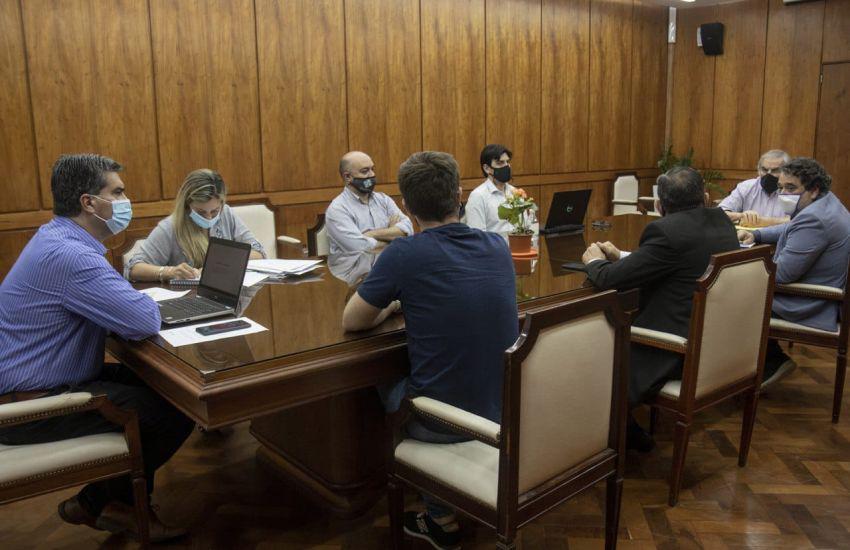 Jorge-Capitanich-transporte-20-07-21-01