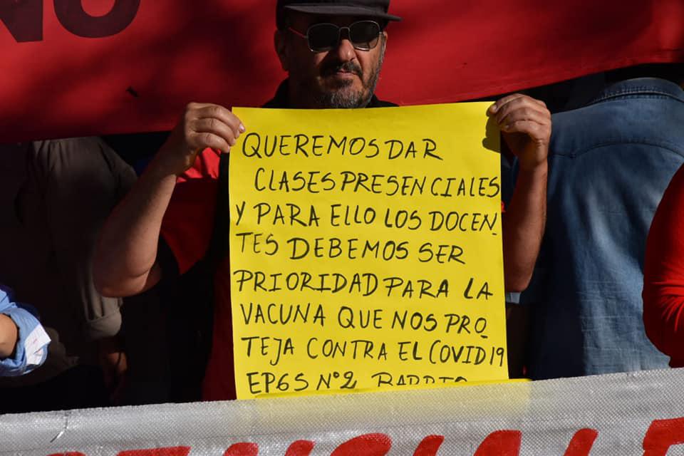 Mujeres-al-Frente-Reclamo-de-clases-presenciales-21-01-19-05