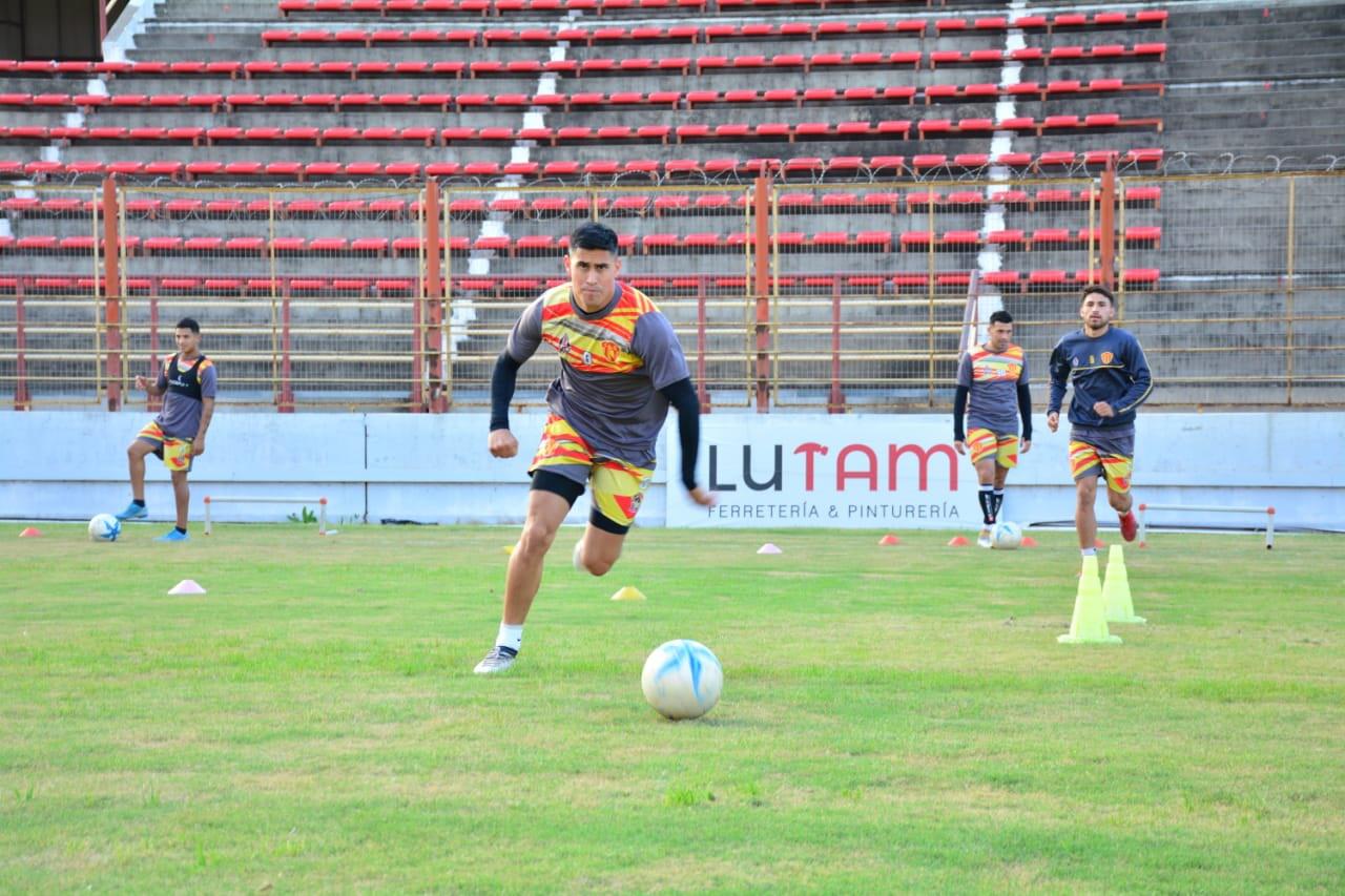 Sarmiento- Regreso-a-los-entrenamientos-20-09-29-106
