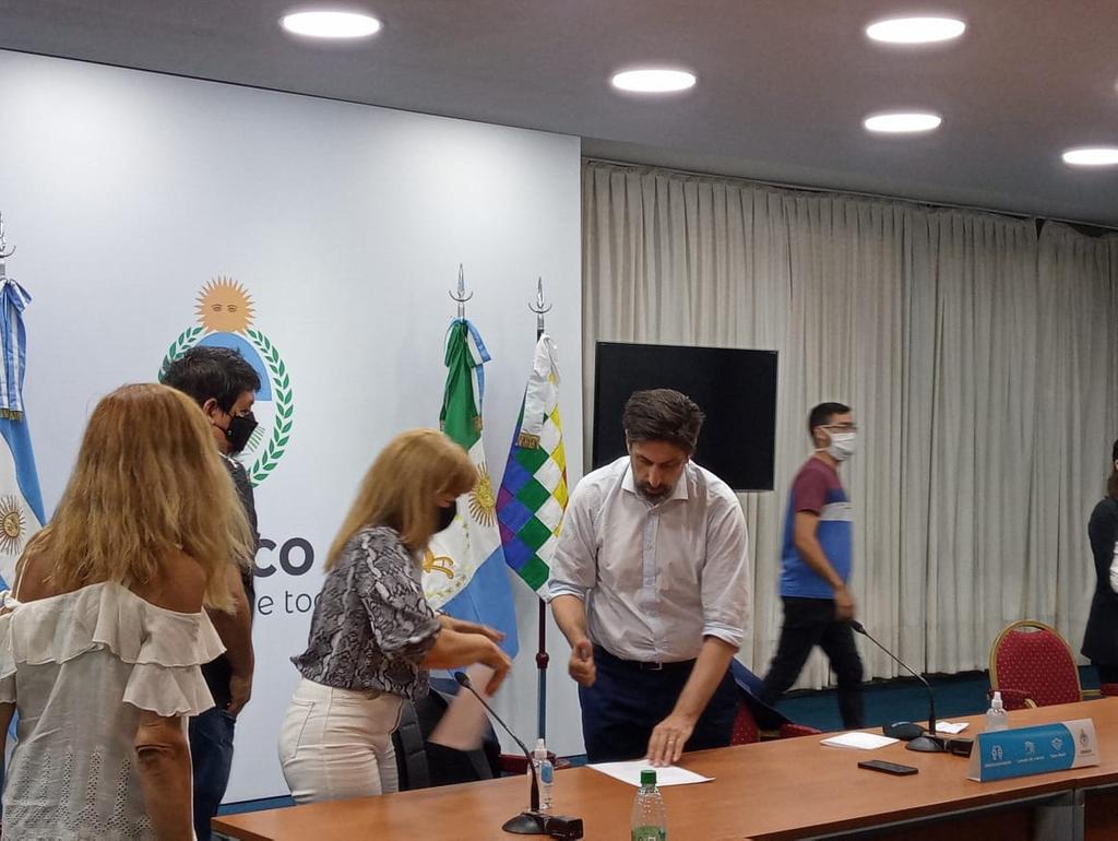 Frente-Gremial-Docente-Nicolas-Trotta-21-01-22-03