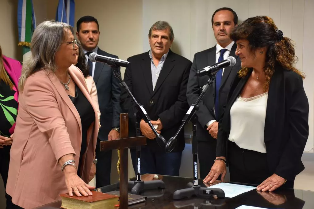 Consejo-de-la-Magistratura-Juramento-Alicia-Diugini-22-11-08-01