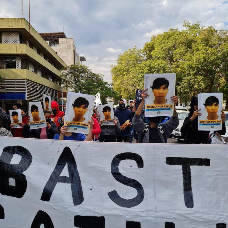 Jovenes-de-Pie-Marceha-pòr-Josue-21-07-07-02