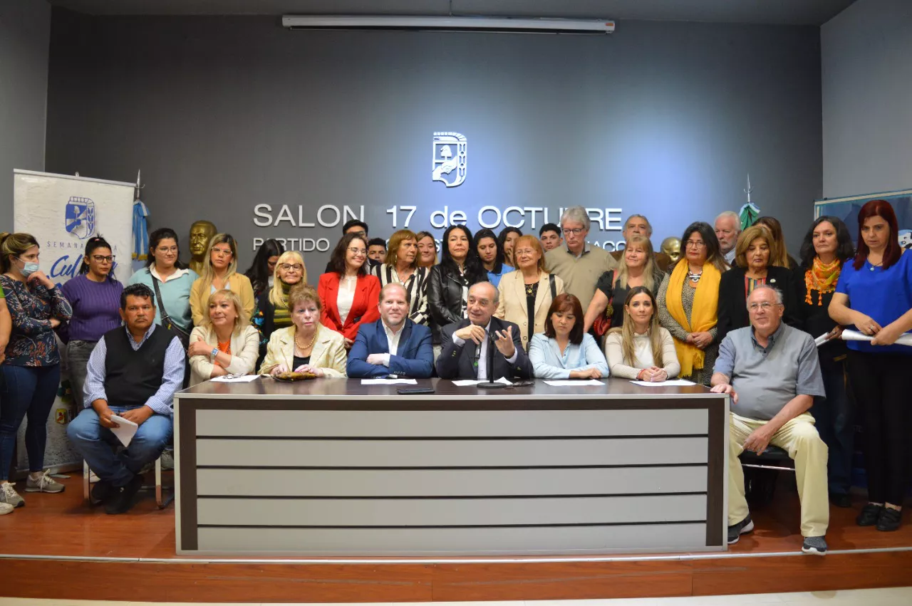 Semana-de-la-Cultura-Peronista-22-10-13-04