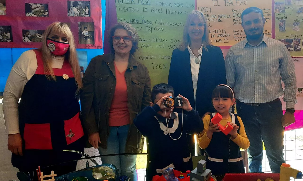 Feria-de-Ciencias-REXB5-22-09-06