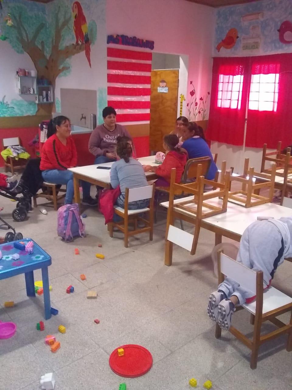 Jardin-de-Infantes-Barrio-Emerenciano-20-04-18-02