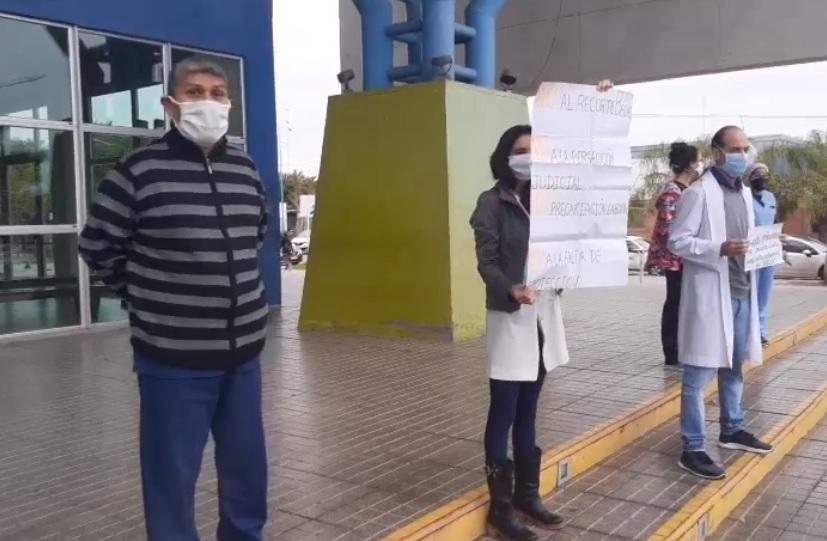 Becados-residentes-20-06-11-01