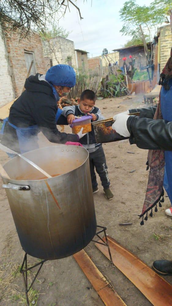 Barrios-de-Pie-Ollas-Populares-20-06-20-03