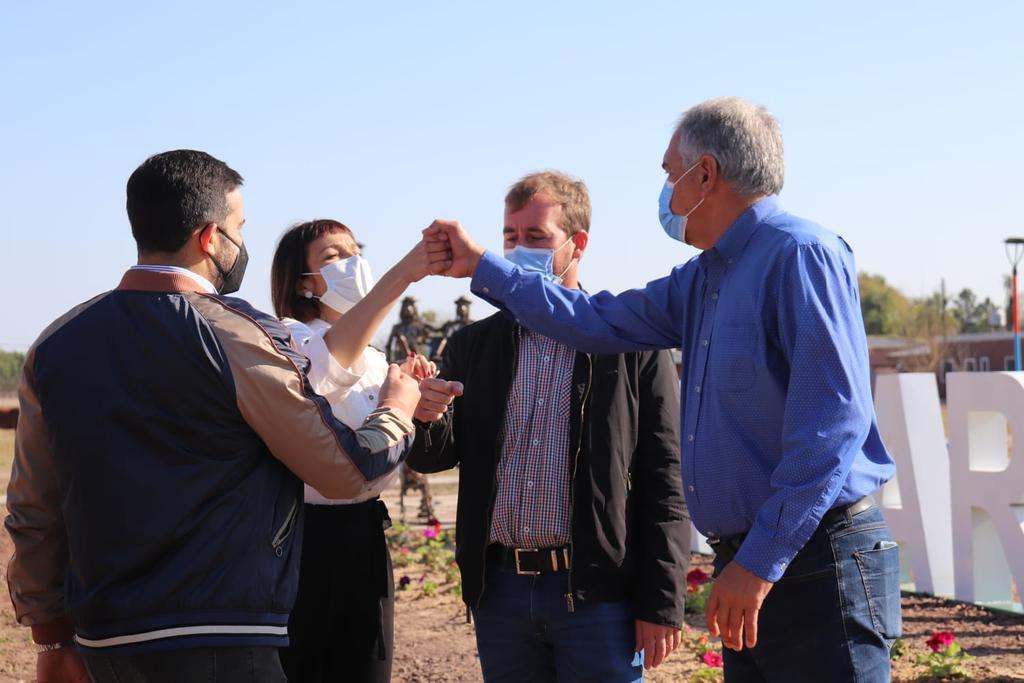 Frente-de-Todos-Mariela-Quiroz-Margarita-Belen-21-08-16-02