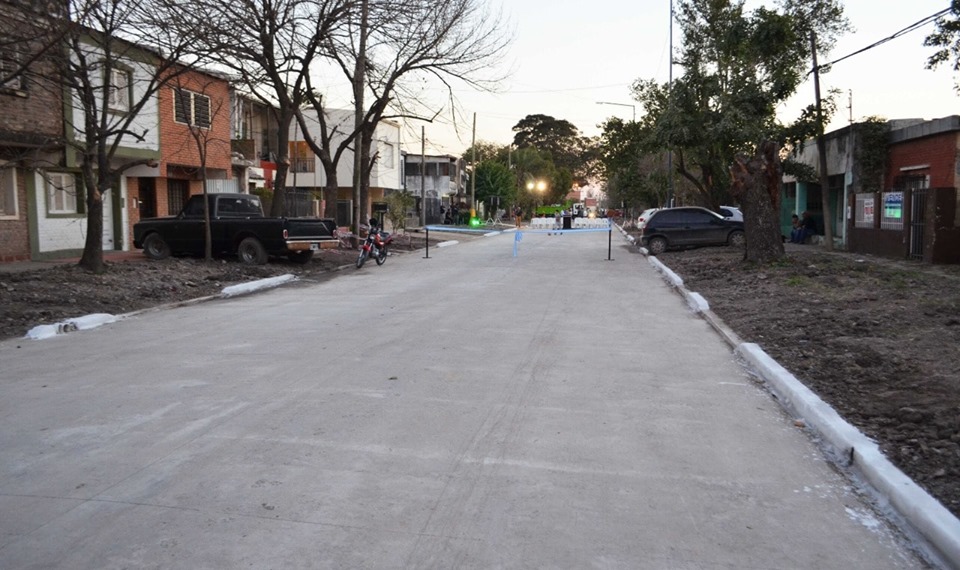 Inauguracion-de-pavimento-en-Villa-San-Juan-19-07-11-02