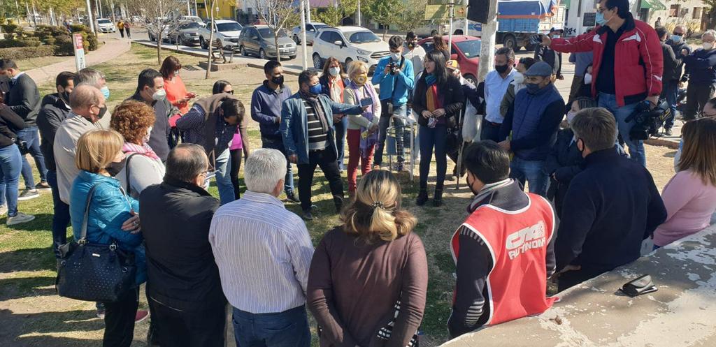 Yo-Cambio-Leandro-Zdero-Con-Docentes-21-08-16-01