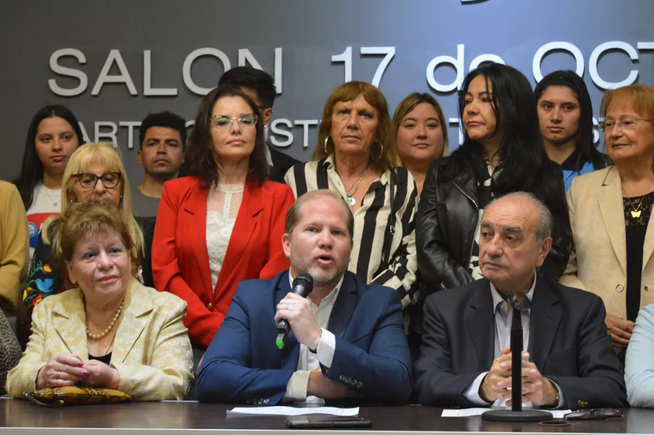 Semana-de-la-Cultura-Peronista-22-10-13-03