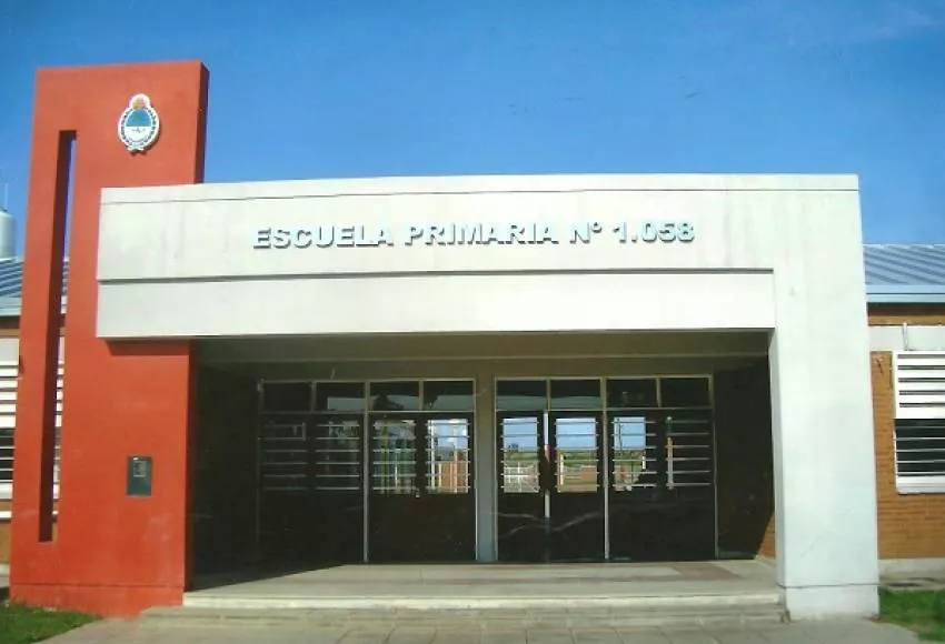 Escuela-Primaria-1058-22-04-12-01