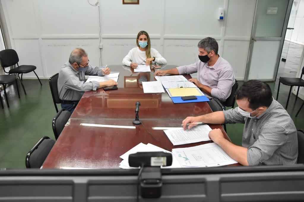 Comision-de-Hacienda-21-04-05-02