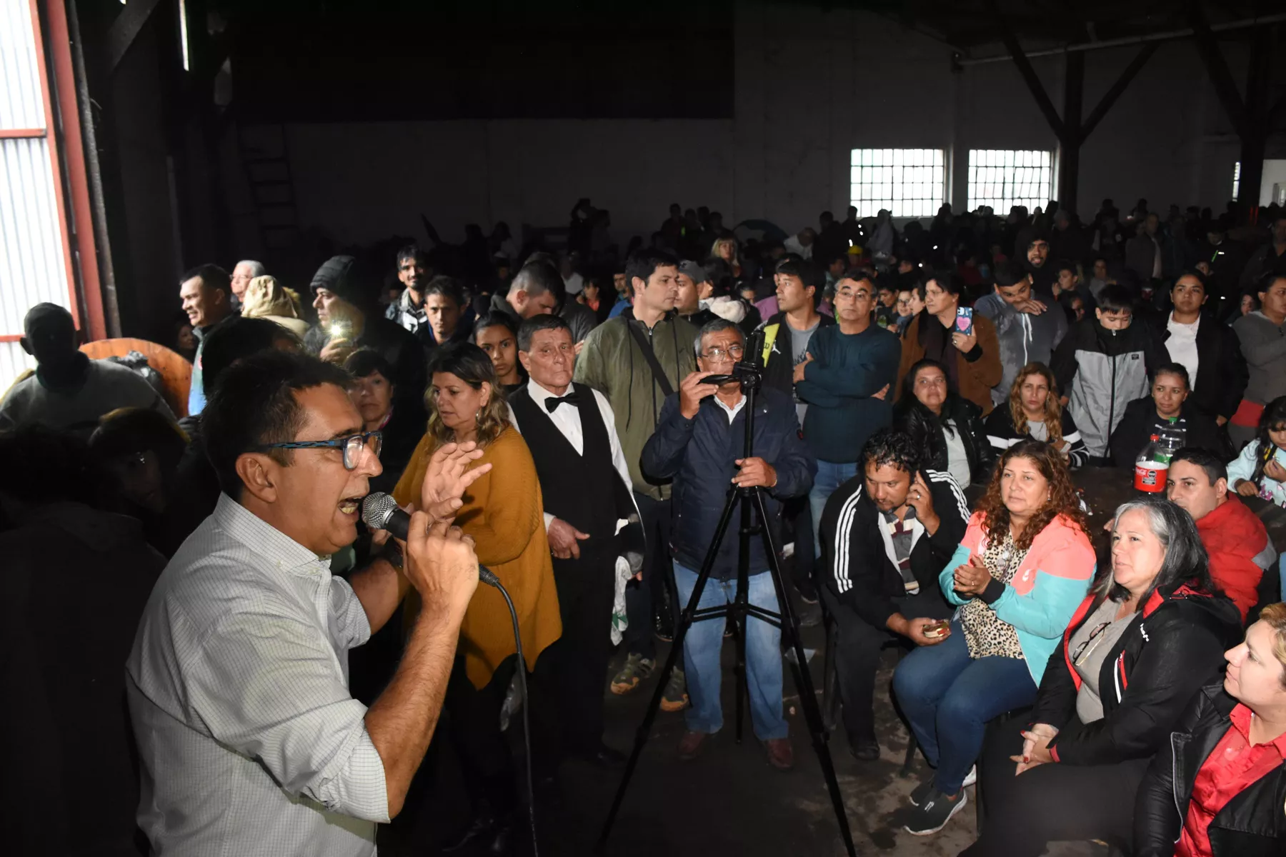 Municipales Bono de 20 mil pesos y nuevo organigrama