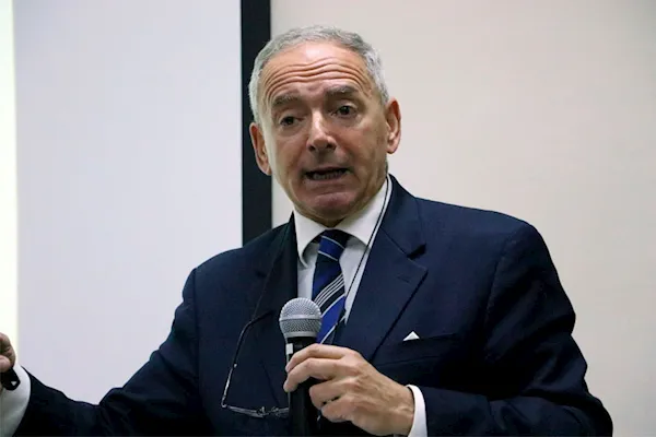 Eduardo-Buscaglia-24-04-07-01