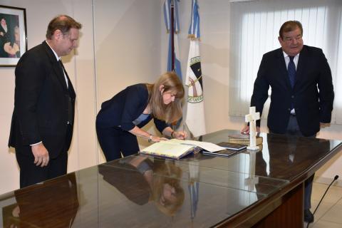 Emilia-Valle-Juramento-presidenta-Consejo-de-la-Magistratura-18-05-08-02