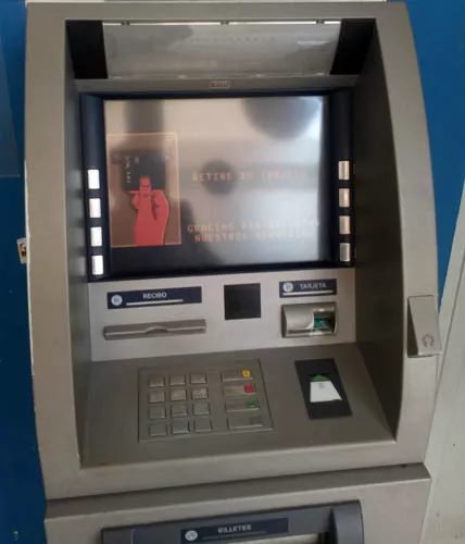 Cajero-Nuevo-Banco-del-Chaco-08