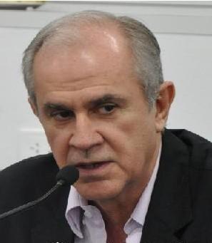 Roy-Nikisch-20-11-27-01