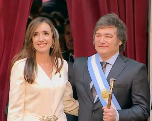 Asunción-de-Javier-Milei-23-12-10-08