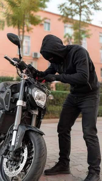 Robo-de-moto-26-07-07-01