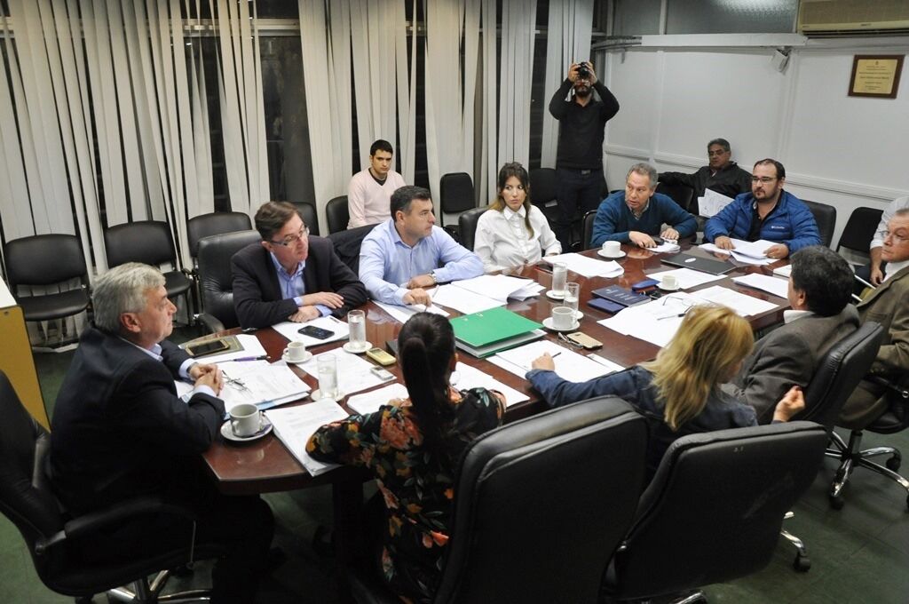 Comision-de-Asuntos-Constitucionales-18-05-28-02