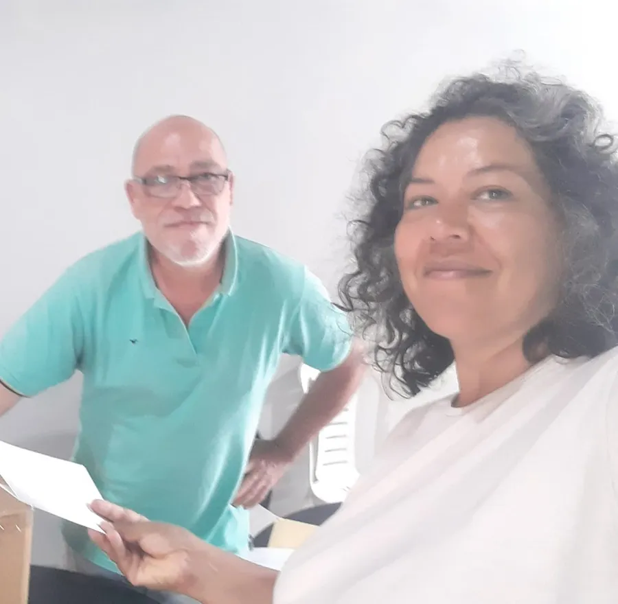 Sindicato-de-Prensa-Elecciones-25-12-10-03-Seba-Acosta-Claudia-Araujo-