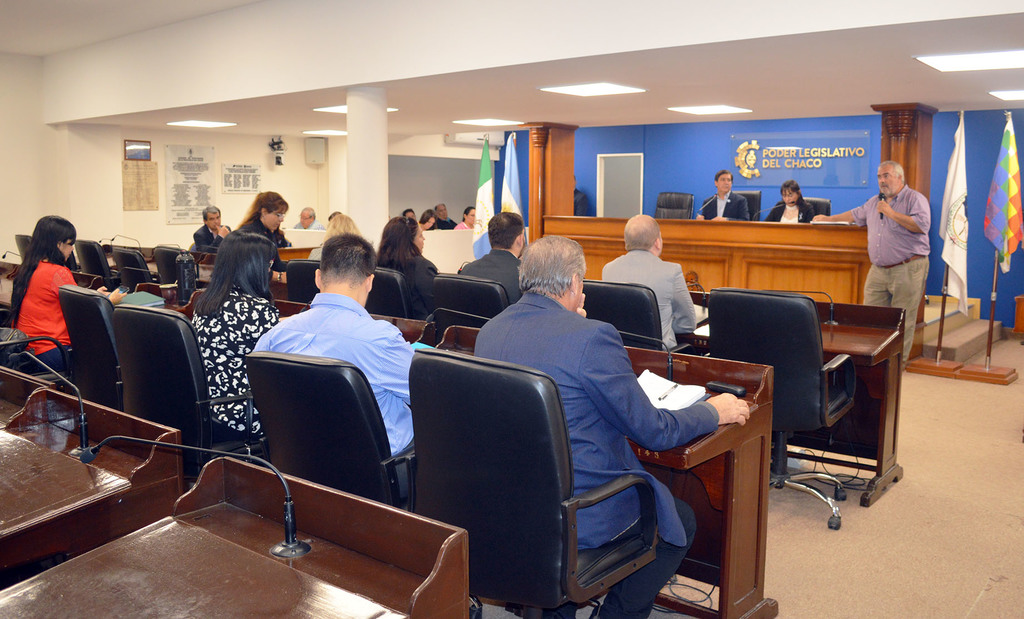 Vecinos-del-barrio-300-Viviendas-19-05-22-01