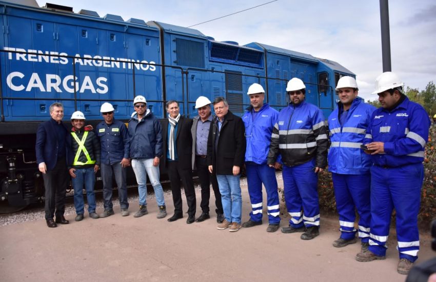 Visita-de-Macri-Charata-18-07-04-03