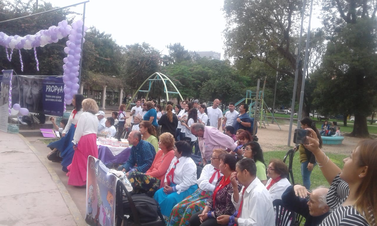 Campania-Internacional-en-contra-del-maltrato-de-adultos-mayores-19-06-15-09