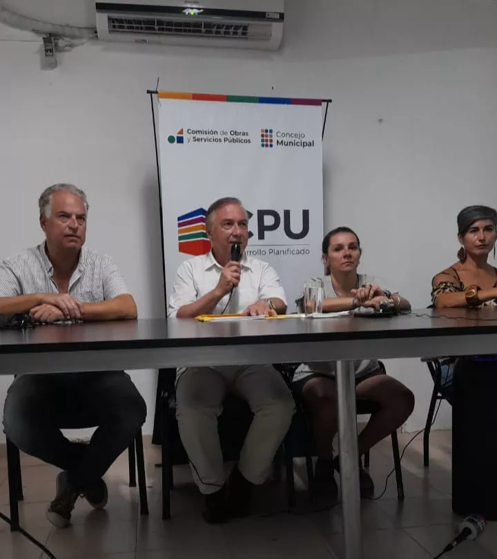 Carlos-Salom-Presentación-plataformas-Uber-23-03-13-01