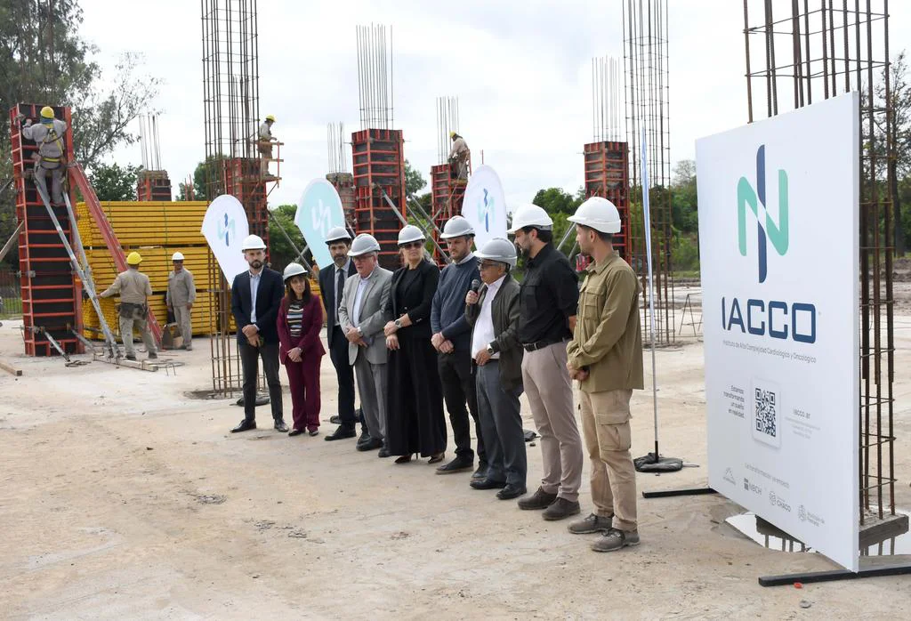 IACCO-inicio-obra-elevacion-26-10-06-02