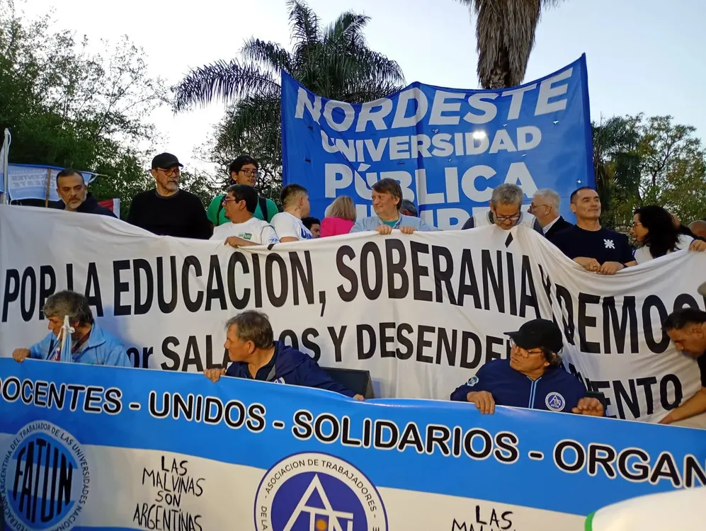 Paro-nacional-docente-Chaco-26-10-29-07