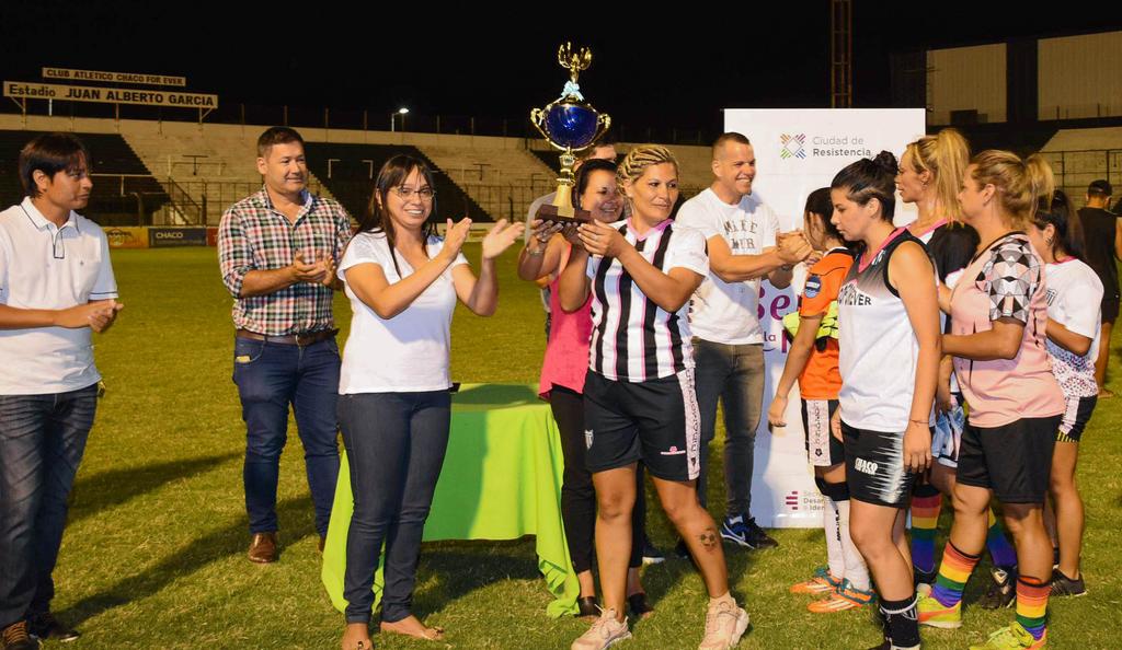 Futbol-femenino-For-Ever-UPCP-20-03-04-01