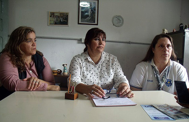 Docentes-del-nivel-secundario-en-gremio-UDA-Chaco-18-04-16-01