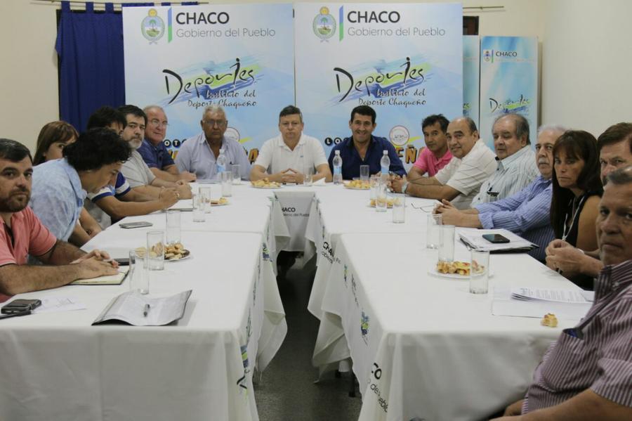 Domingo-Peppo-Ligas-de-futbol-18-04-13-01