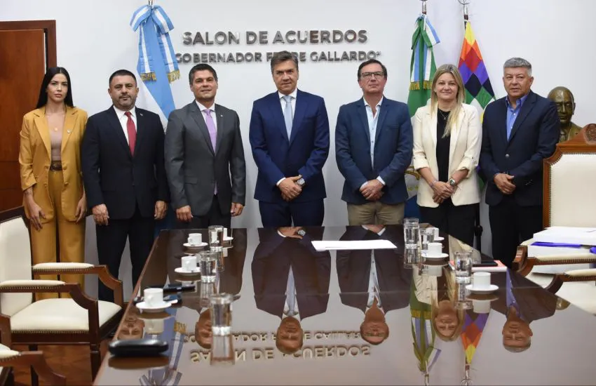 Consul-paraguayo-24-01-24-01