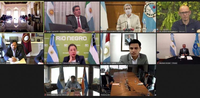 Jorge-Capitanich-Alberto-Fernandez-gobernadores-PJ-21-10-28-01