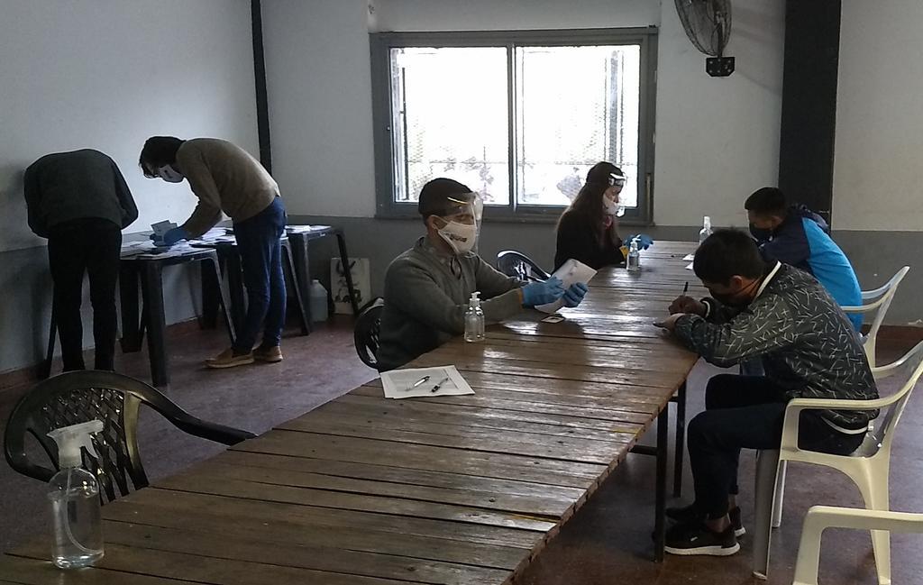 Entrega-tarjetas-IFE-20-06-23-01