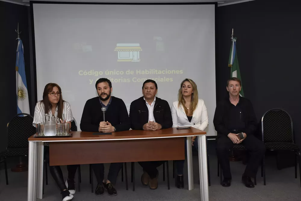 Audiencia-Consultiva-Habilitaciones-Comerciales-23-04-26-01