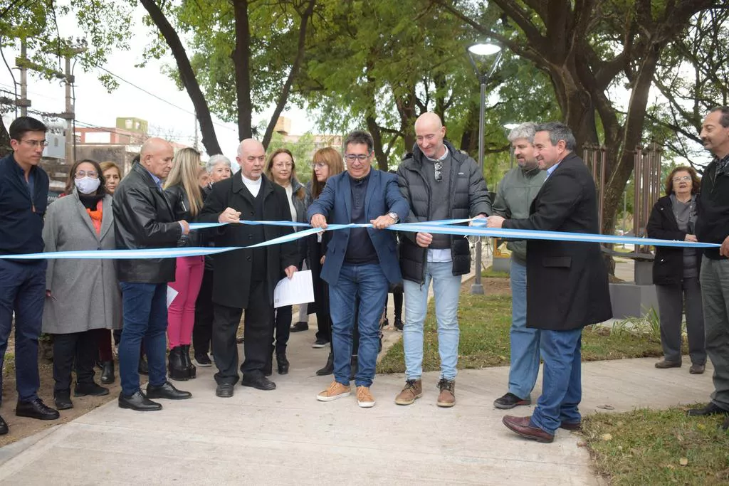 Plazoleta-Estado-de-Israel-y-Repubica-de-Alemania-22-07-14-01