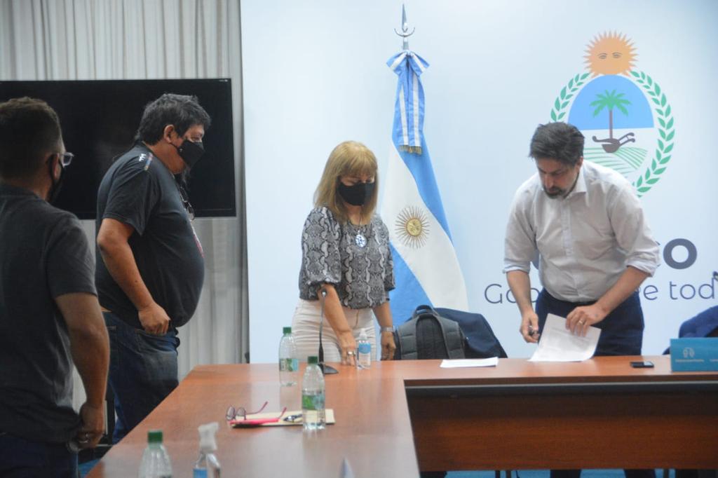 Frente-Gremial-Docente-Nicolas-Trotta-21-01-22-01