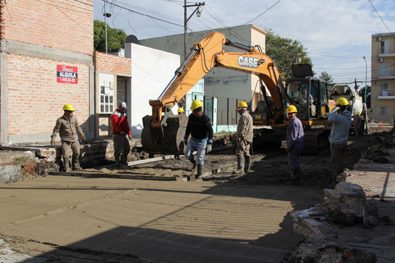 Pavimentacion-de-calle-Roldan-17-01-12-01