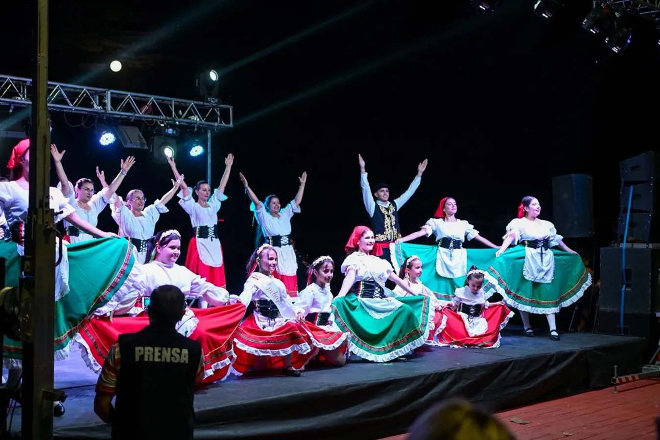 148-aniversario-de-Resistencia-26-02-03-04