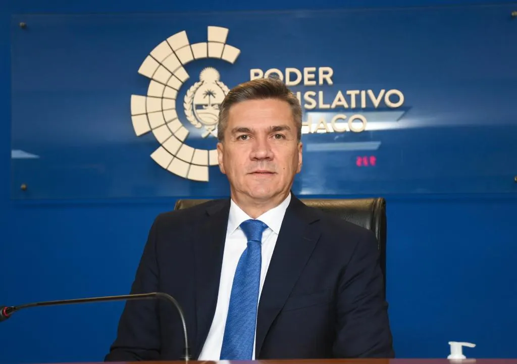 Leandro-Zdero-23-12-04-01