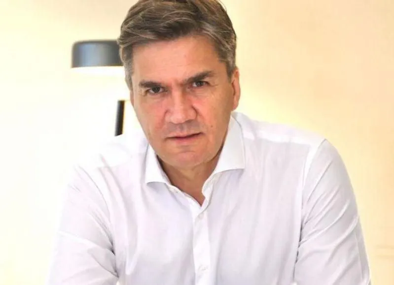 Leandro-Zdero-23-10-30-01